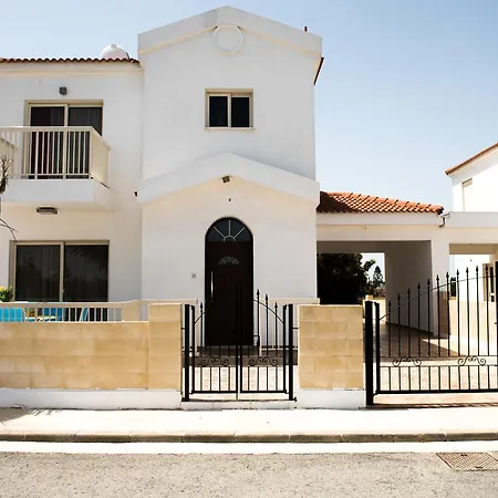 Green Bay Villas Villa
