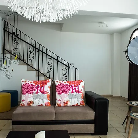 Green Bay Villas فيلة *