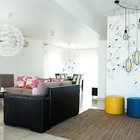 Green Bay Villas *